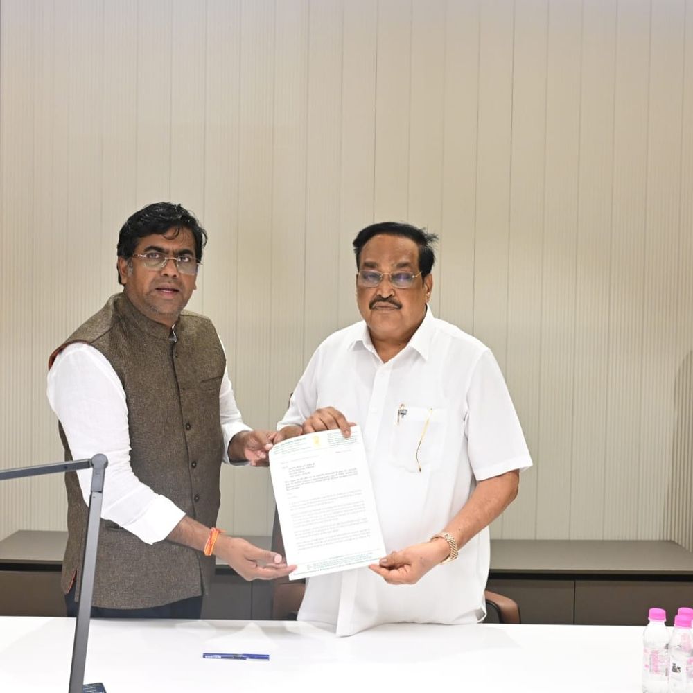 દમણના સાંસદે દિલ્હીમાં બે મહત્વના મુદ્દા રજૂ કર્યા:નમો મેડિકલ કોલેજમાં PG ફી ઘટાડવા અને ખાલી જગ્યાઓ ભરવા તેમજ મધુભન ડેમ સુરક્ષા પર રજૂઆત કરી