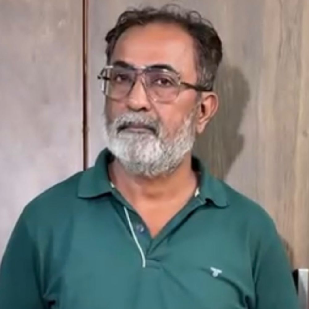 PCBએ 7 ગુનામાં વોન્ટેડ બુટલેગરની કરી ધરપકડ:દાદરાનગર હવેલીમાં વાઈન શોપમાંથી દારૂ ખરીદીને ખોટું GST બિલ બનાવી પાર્સલ મારફત હેરાફેરી કરતો'તો