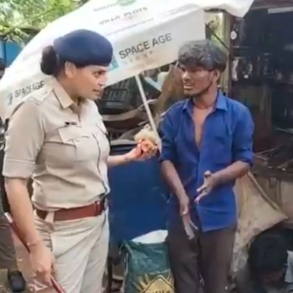 આગામી તહેવારોને ધ્યાને રાખી વડોદરામાં પોલીસનું સઘન કોમ્બિંગ:1494 વાહનોનું ચેકિંગ કર્યું, 11 ડ્રિંક એન્ડ ડ્રાઇવ કેસ કર્યા, શંકાસ્પદ અને નંબર પ્લેટ વગરના કુલ 41 વાહનો ડિટેઇન કર્યા, 17,800 રૂપિયાનો દંડ વસૂલ્યો