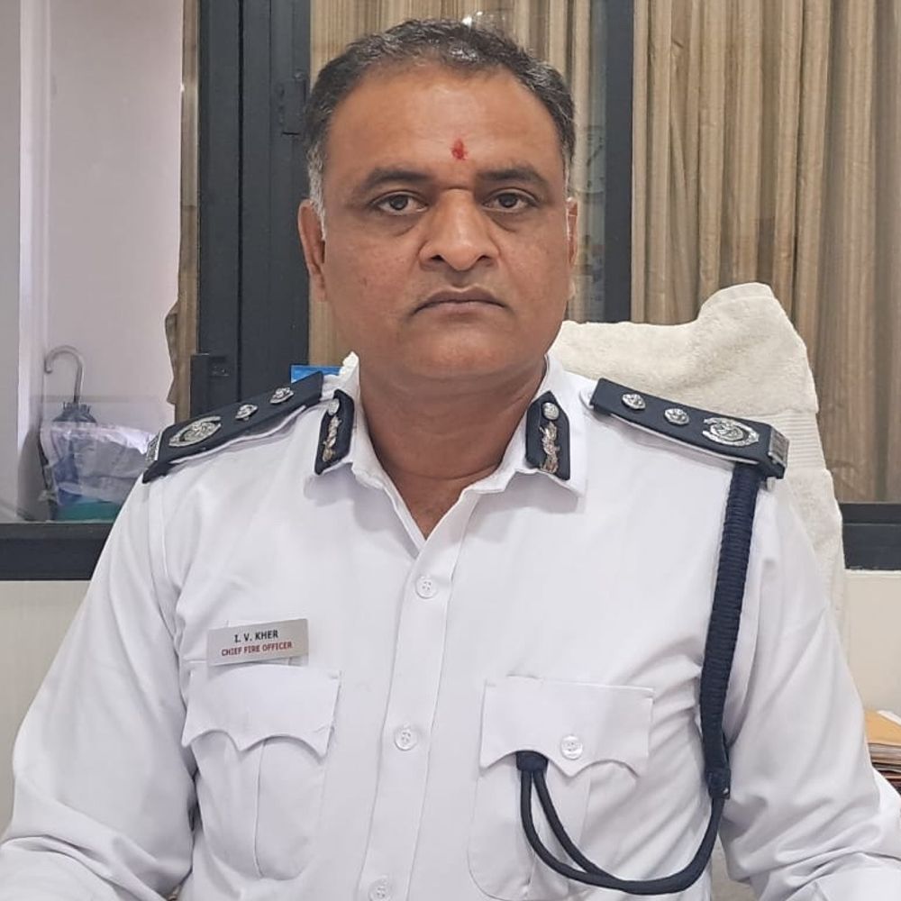 TRP ગેમ ઝોન અગ્નિકાંડમાં ઈલેશ ખેરને રાહત:બે ATP બાદ હવે ચીફ ફાયર ઓફિસરને ડિસમીસ નહીં ‘સસ્પેન્ડ' ગણી અડધો પગાર ચૂકવવા હાઇકોર્ટનો આદેશ