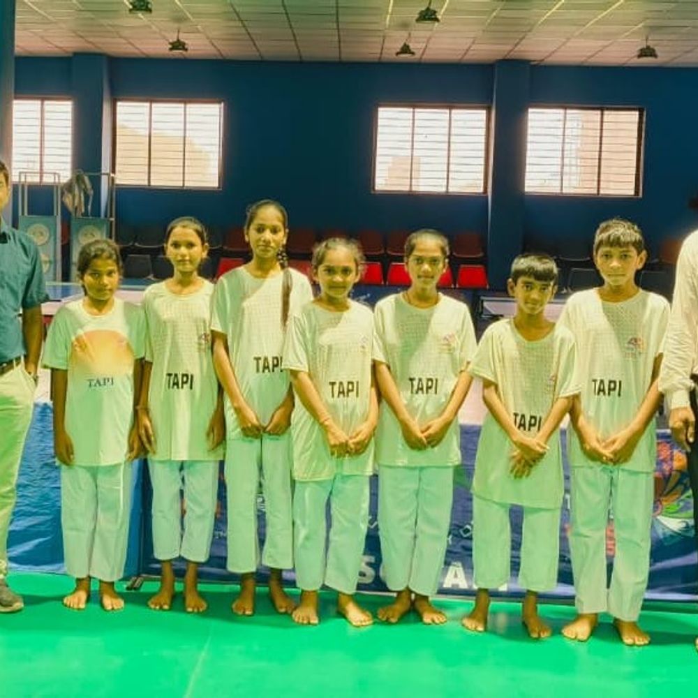 ગડતની વિનોબા આશ્રમશાળાના જુડો ખેલાડીઓ વિજેતા:જિલ્લા કક્ષાની સ્પર્ધામાં શાનદાર પ્રદર્શન કરી સફળતા મેળવી