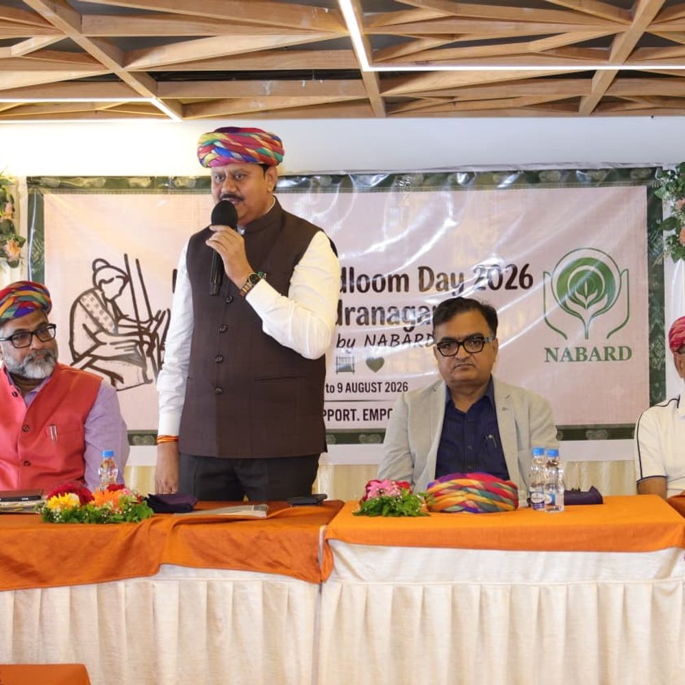 રાષ્ટ્રીય હેન્ડલૂમ દિવસ:સુરેન્દ્રનગરમાં રાજ્યકક્ષાના હેન્ડલૂમ અને હેન્ડીક્રાફ્ટ એક્ઝિબિશન–2026નો પ્રારંભ, 9 ઓગસ્ટ સુધી જનતા માટે ખુલ્લું રહેશે પ્રદર્શન