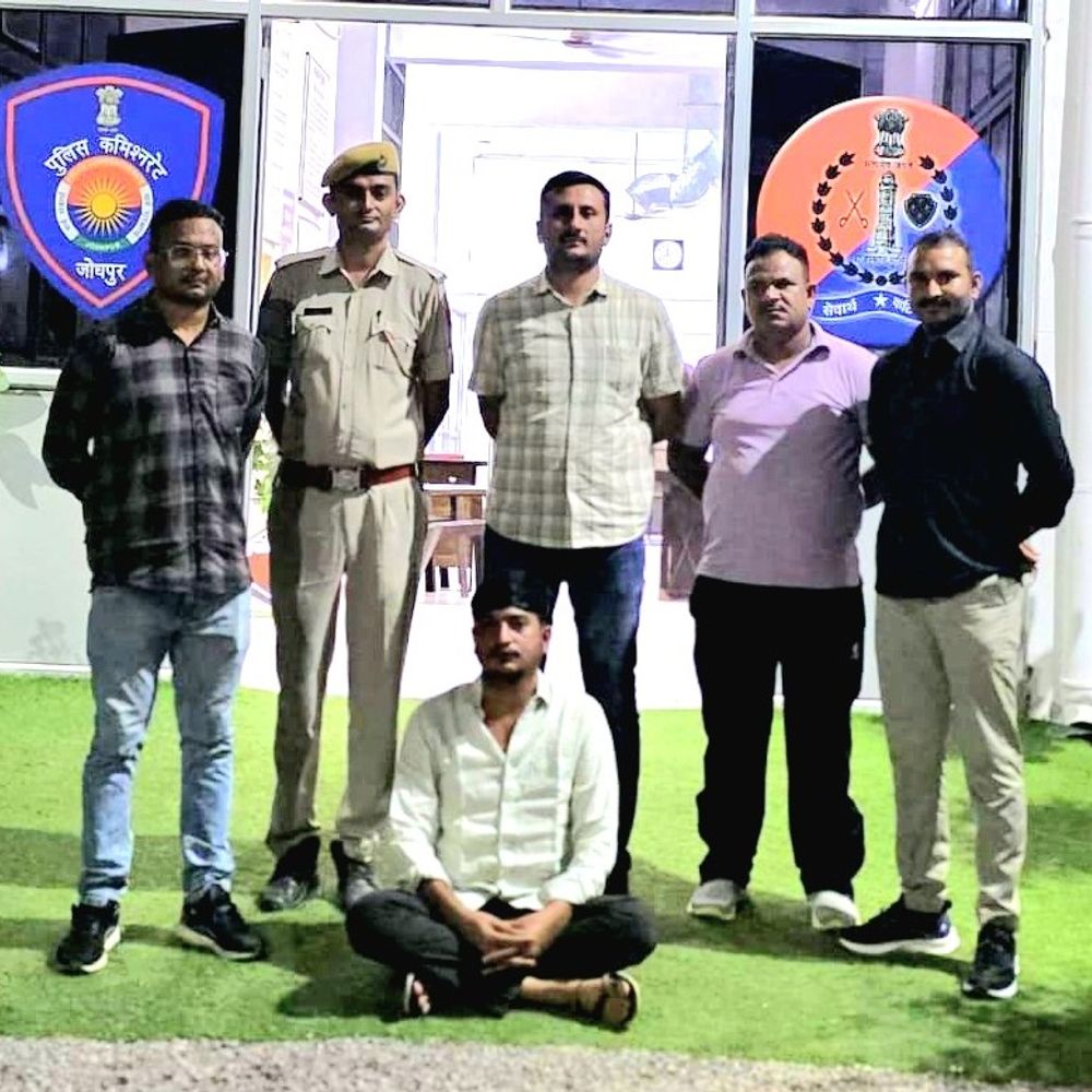 છ વર્ષથી ફરાર આરોપી રાજસ્થાનથી ઝડપાયો:ભરૂચ પોલીસે ટેકનિકલ એનાલિસિસથી જોધપુરથી દબોચ્યો