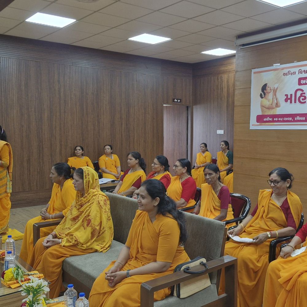 મોડાસામાં મહિલા જાગૃતિ શિબિર યોજાઈ:નારીશક્તિના જાગરણ સાથે સશક્ત સમાજનો સંદેશ અપાયો