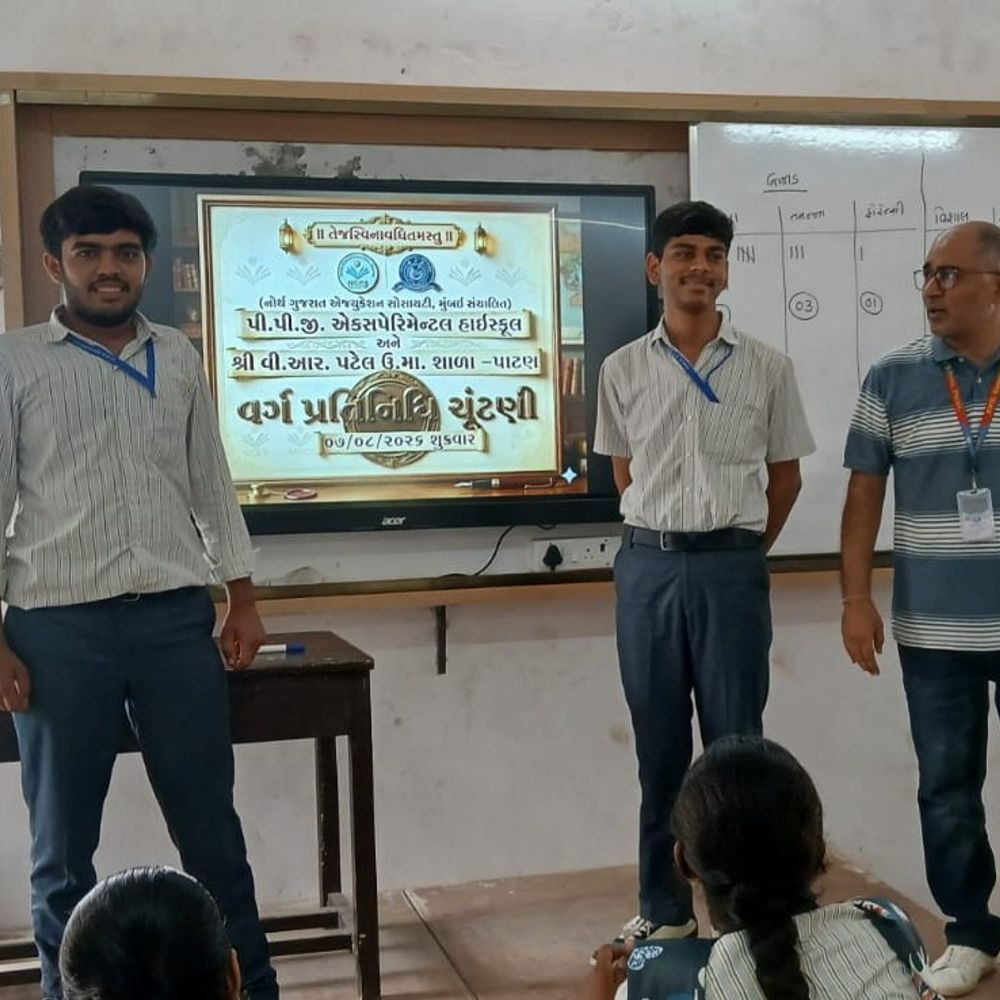 પીપીજી એક્સપેરિમેન્ટલ હાઈસ્કૂલમાં વર્ગ પ્રતિનિધિ ચૂંટણી યોજાઈ:શાળાના આચાર્યએ કહ્યું- વિદ્યાર્થીઓમાં નેતૃત્વ અને જવાબદારીના ગુણો વિકસાવવા પ્રક્રિયા