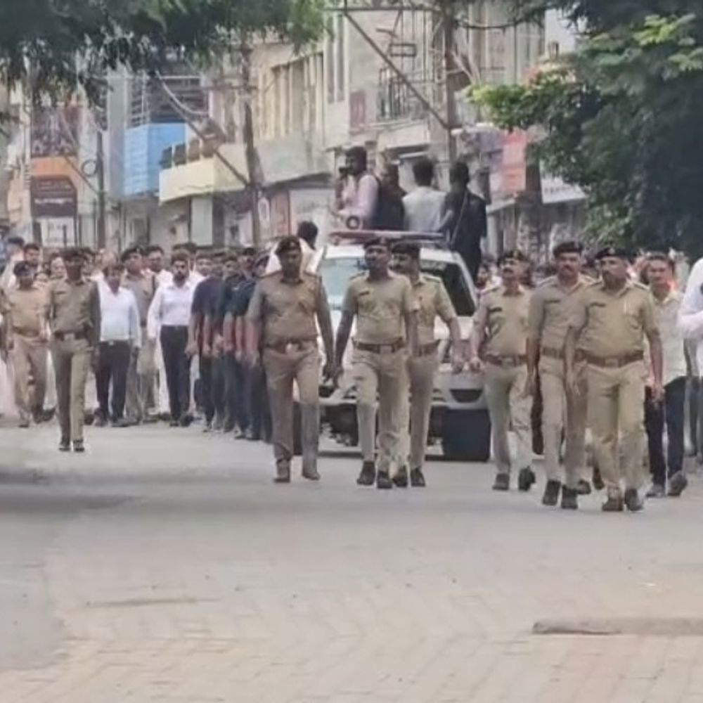 મોરબી મચ્છુ જળ હોનારતને 47 વર્ષ પૂર્ણ:મનપા દ્વારા મૌન રેલી યોજાઈ, મણીમંદિર ખાતે દિવંગતોને શ્રદ્ધાંજલિ
