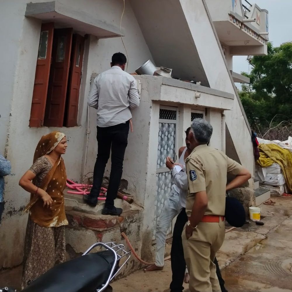 સુરેન્દ્રનગરમાં PGVCLની 52 ટીમોએ વીજ ચેકિંગ હાથ ધર્યું:120 જોડાણોમાં રૂ. 58.73 લાખની વીજ ચોરી ઝડપાઈ