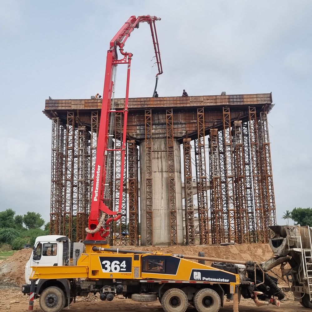 ધરોઇ બ્રિજનું કામ 50% પૂર્ણ:ચોમાસામાં રોડ બંધ થવાની સમસ્યાનો કાયમી ઉકેલ આવશે