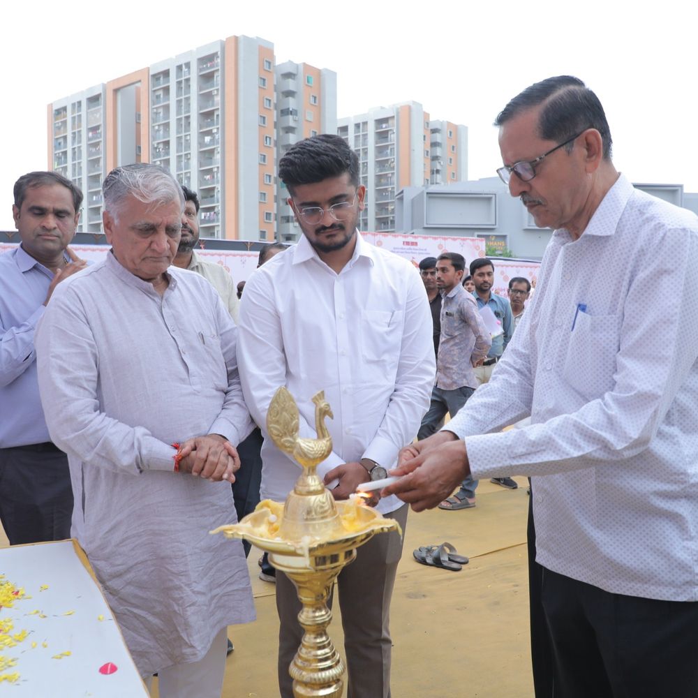 મોરબીમાં ‘સ્નેહની રાખી-સ્વાવલંબનની ડોર’ રાખી મેળાનો પ્રારંભ:રાજ્યમંત્રી ત્રિકમભાઈ છાંગાએ ઉદ્ઘાટન કર્યું, ૫૦ સ્ટોલમાં મહિલા ઉત્પાદનોનું વેચાણ