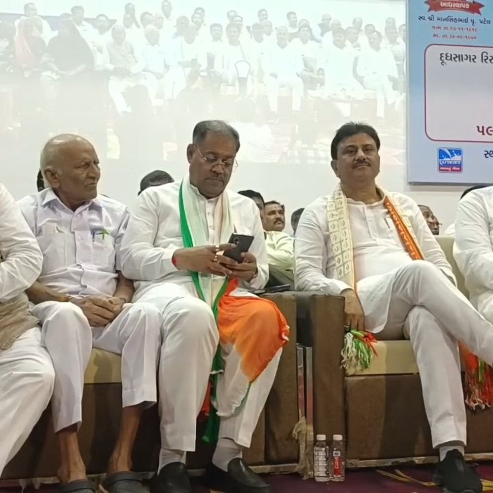 પશુપાલકોને દૂધના પ્રતિ કિલો ફેટ રૂ.1003 મળશે, રૂ.20નો વધારો:દૂધસાગર ડેરીની 66મી સાધારણ સભામાં નિર્ણય, 455 કરોડનો રેકોર્ડબ્રેક નફો, 9,043 કરોડનું ટર્નઓવર