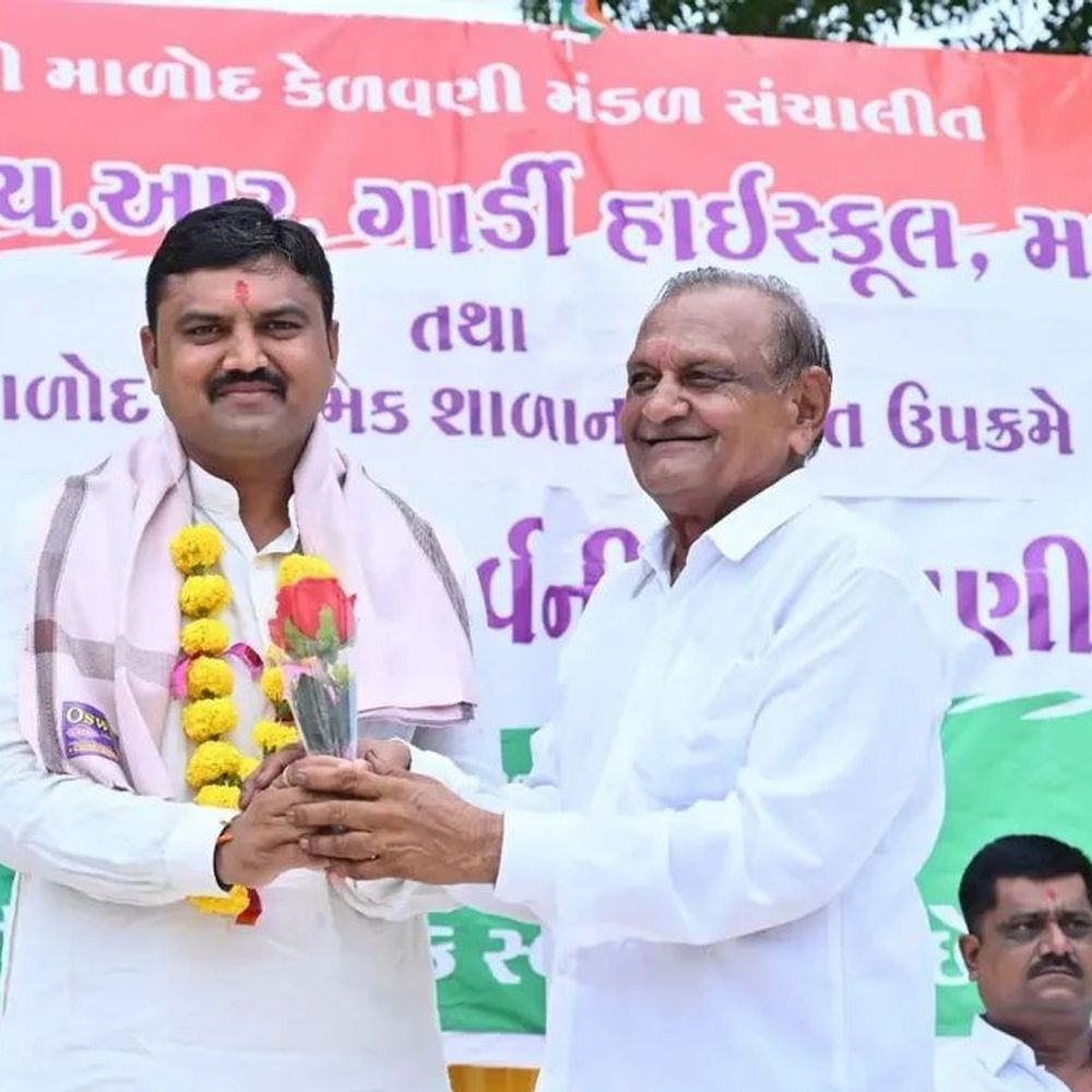 માળોદ સરકારી શાળા સેન્ટ્રલ ACથી સજ્જ:80મા સ્વાતંત્ર્ય પર્વે વિદ્યાર્થીઓને મળી અનોખી ભેટ
