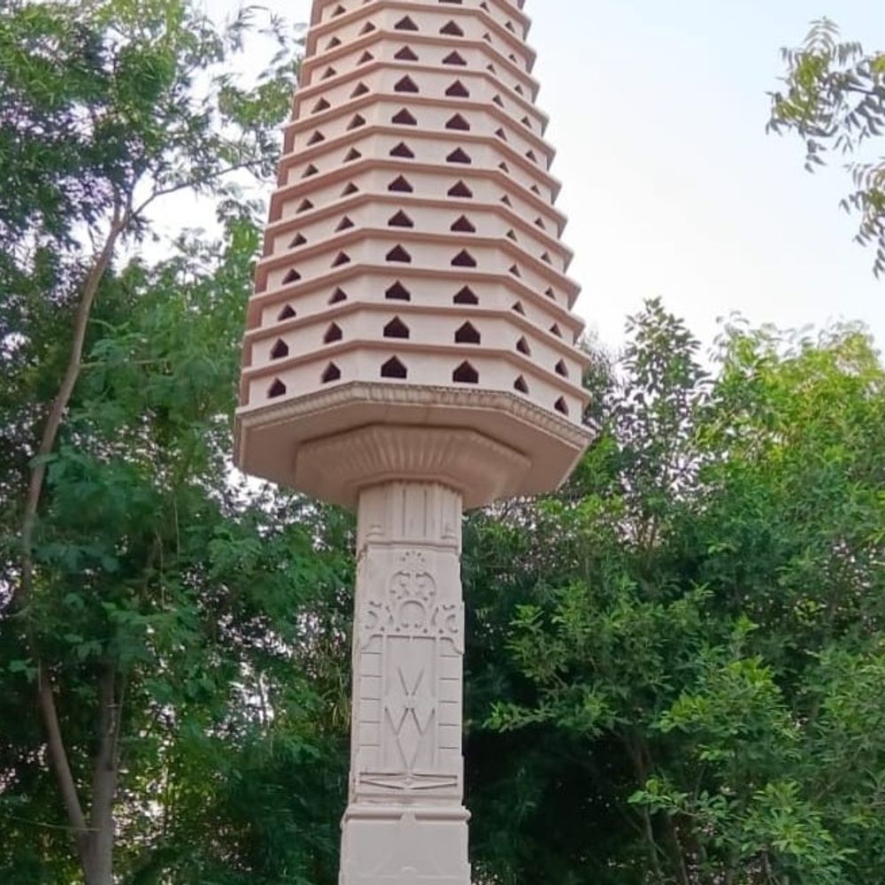 બોટાદ મુક્તિધામમાં અતિ આધુનિક પંખી ઘરનું ખાતમુહૂર્ત:ગ્રીન મેન સી.એલ. ભીકડીયાના પ્રયાસથી નિર્માણ પામશે