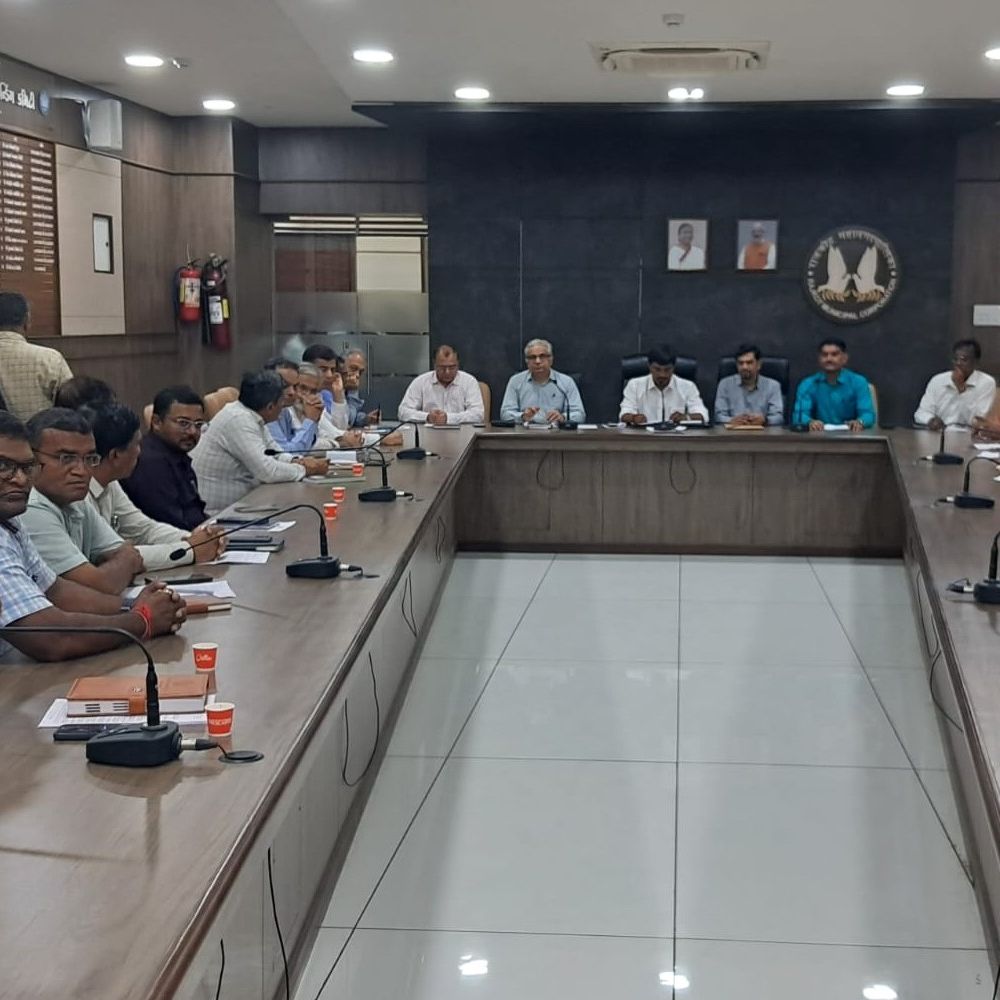 આવતીકાલે સ્ટેન્ડિંગ કમિટીની બેઠક:રાજકોટ મનપા સ્વચ્છતાની સલાહ લેવા 1.11 કરોડનાં ખર્ચ સહિતની દરખાસ્તો અંગે લેવાશે નિર્ણય