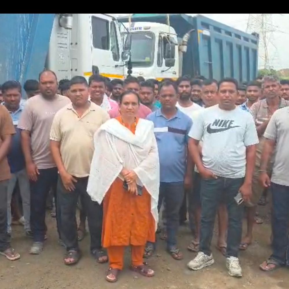 સોનગઢ GSCL પાવર સ્ટેશન ટ્રાફિક સમસ્યા ઉકેલવા બેઠક:ઓવરલોડ રોકવા બે નવા વેબ્રિજ લગાવવામાં આવશે, 100 થી 150 સુધી ટ્રકની અવરજવર
