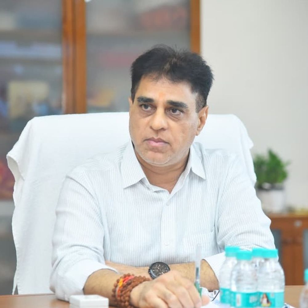 પાલીતાણાની સરકારી હોસ્પિટલમાં ટાંકી જ નહીં, છતાં ₹50.43 લાખનું બિલ!:2 ઈજનેર સસ્પેન્ડ, કોન્ટ્રાક્ટર બ્લેકલિસ્ટ થશે; 13 દિવસ પહેલા મંત્રી પ્રફુલ પાનસેરિયાની મુલાકાત સમયે ભાંડો ફૂટ્યો હતો