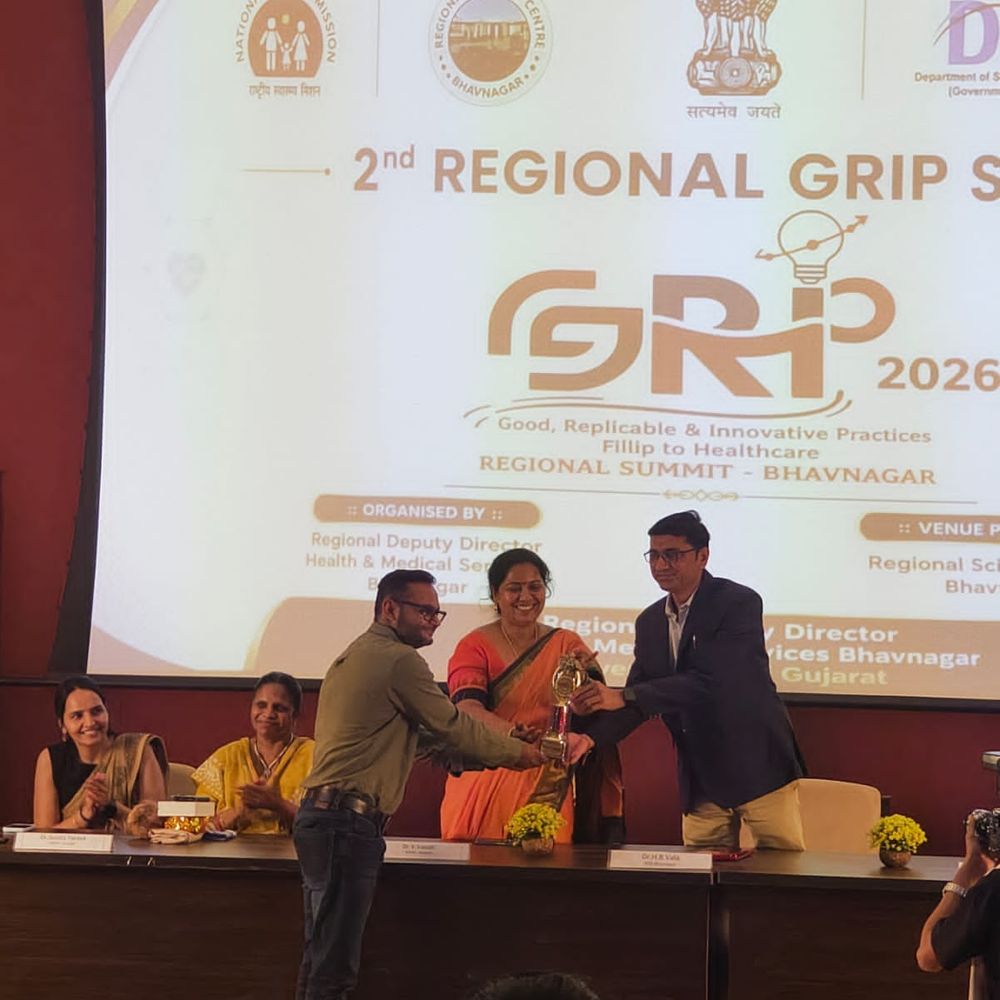 જૂનાગઢ તબીબોએ સિઝેરિયન ટાંકાની નવી પદ્ધતિથી માતૃ મૃત્યુદર ઘટાડ્યો, પ્રથમ ક્રમાંક મેળવ્યો.