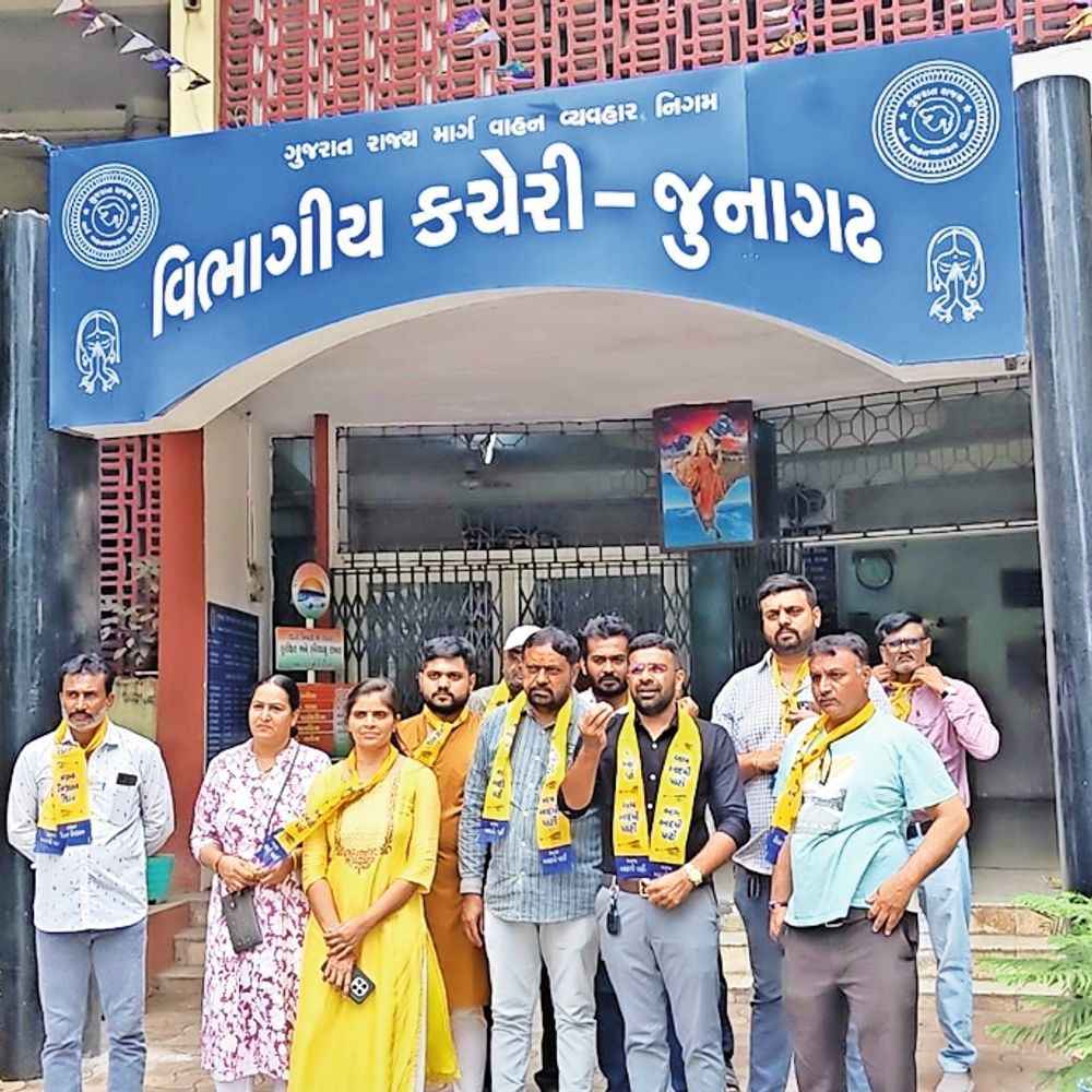 તહેવારોમાં ST બસોમાં એક્સપ્રેસ ભાડાનો વિરોધ, આર્થિક બોજમાંથી રાહત નહીં તો આંદોલનની ચીમકી