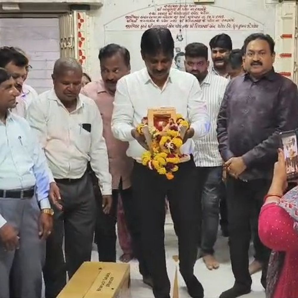 ભરૂચમાં રવિદાસજી મહારાજની 650મી જયંતીની ભવ્ય ઉજવણી:ભોલાવમાં રામજી મંદિરથી પાર્થનગર મંદિર સુધી કળશ યાત્રા યોજાઈ