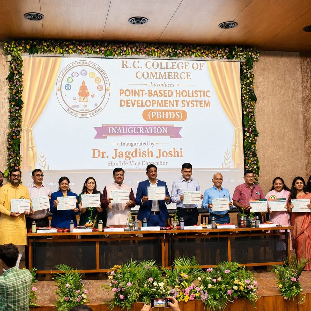 R.C. કોલેજે પોઈન્ટ-બેઝ્ડ હોલિસ્ટિક સિસ્ટમ શરૂ કરી:વિદ્યાર્થીઓના સર્વાંગી વિકાસ માટે નવીન પહેલ