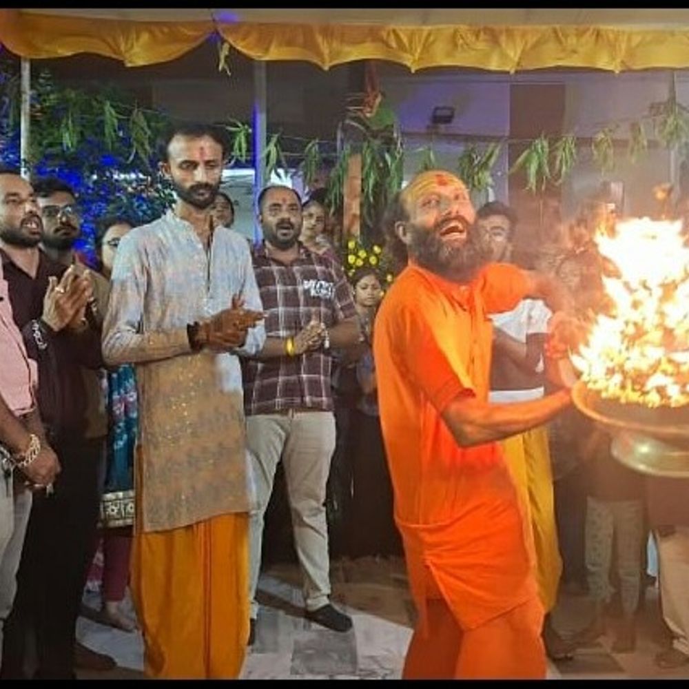 પાટણમાં દશામા વ્રતની પૂર્ણાહૂતિ:સિદ્ધનાથ મંદિરે 108 દિવડાની મહાઆરતી સાથે મૂર્તિ વિસર્જન