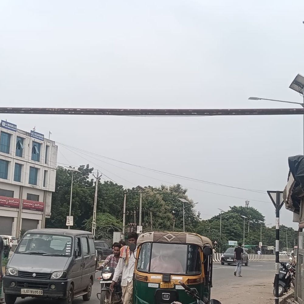 હિંમતનગર RTO સર્કલ પર કેમેરા બંધ, અઢી-ત્રણ વર્ષથી જાળવણીનો અભાવ