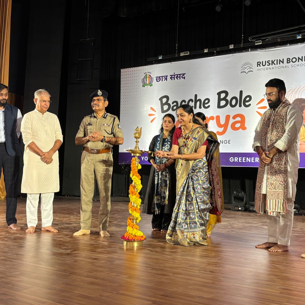 ગણેશોત્સવ પહેલા છાત્ર સંસદની મહેનત રંગ લાવી:બચ્ચે બોલે મોરયાના સંકલ્પથી વડોદરામાં ઉજવણીમાં પરિવર્તન, 94 ટકા પરિવાર ઈકો-ફ્રેન્ડલી ગણેશોત્સવ તરફ વળ્યા