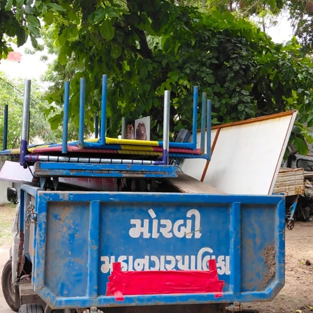મોરબી મનપાએ શહેરમાંથી દબાણ હટાવવાની કાર્યવાહી શરુ કરી, 45 લારીઓ જપ્ત