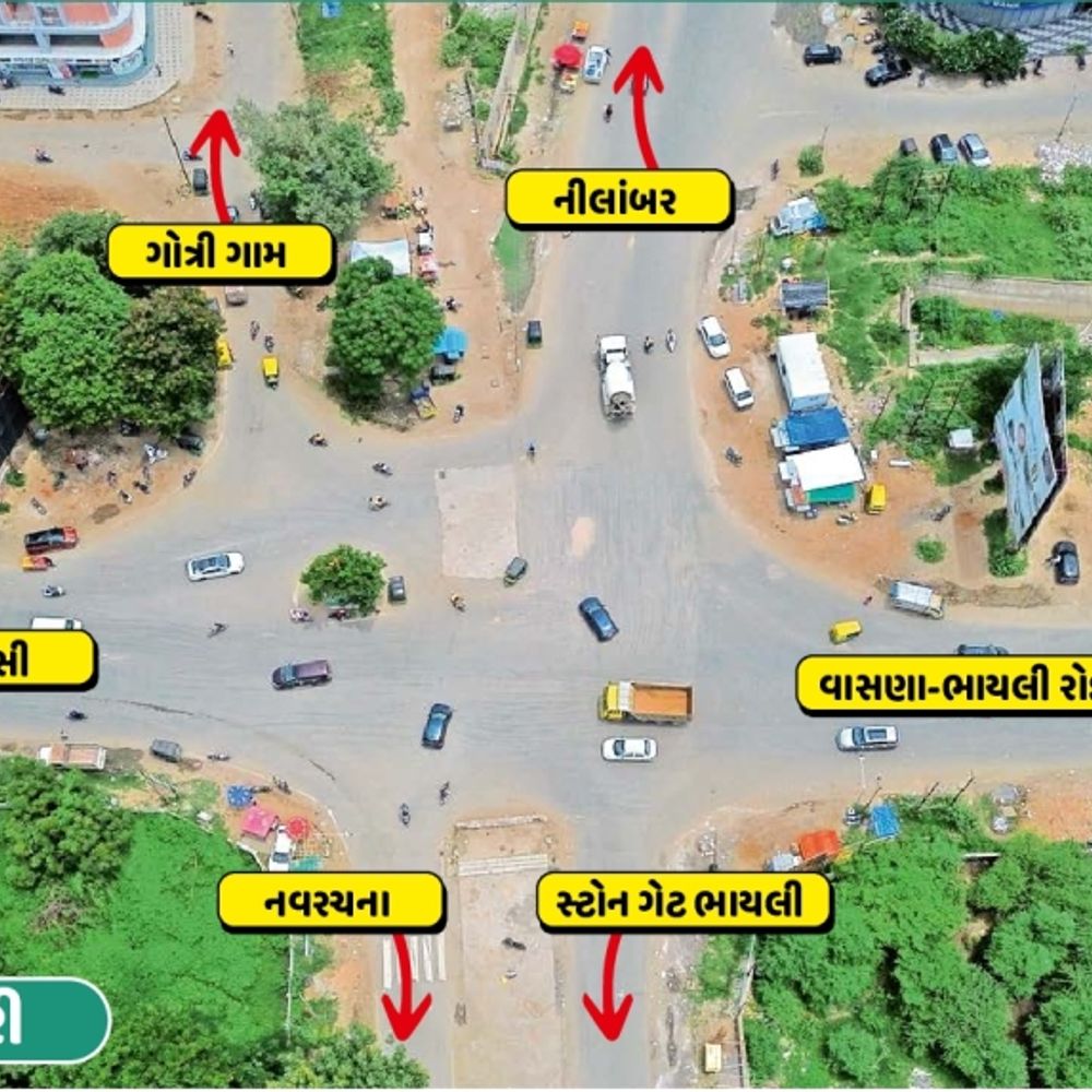 પ્રિયા ટોકિઝ પાસે 6 રસ્તા જંકશન જોખમી: સિગ્નલ અને સર્કલના અભાવે અકસ્માતનું ભય