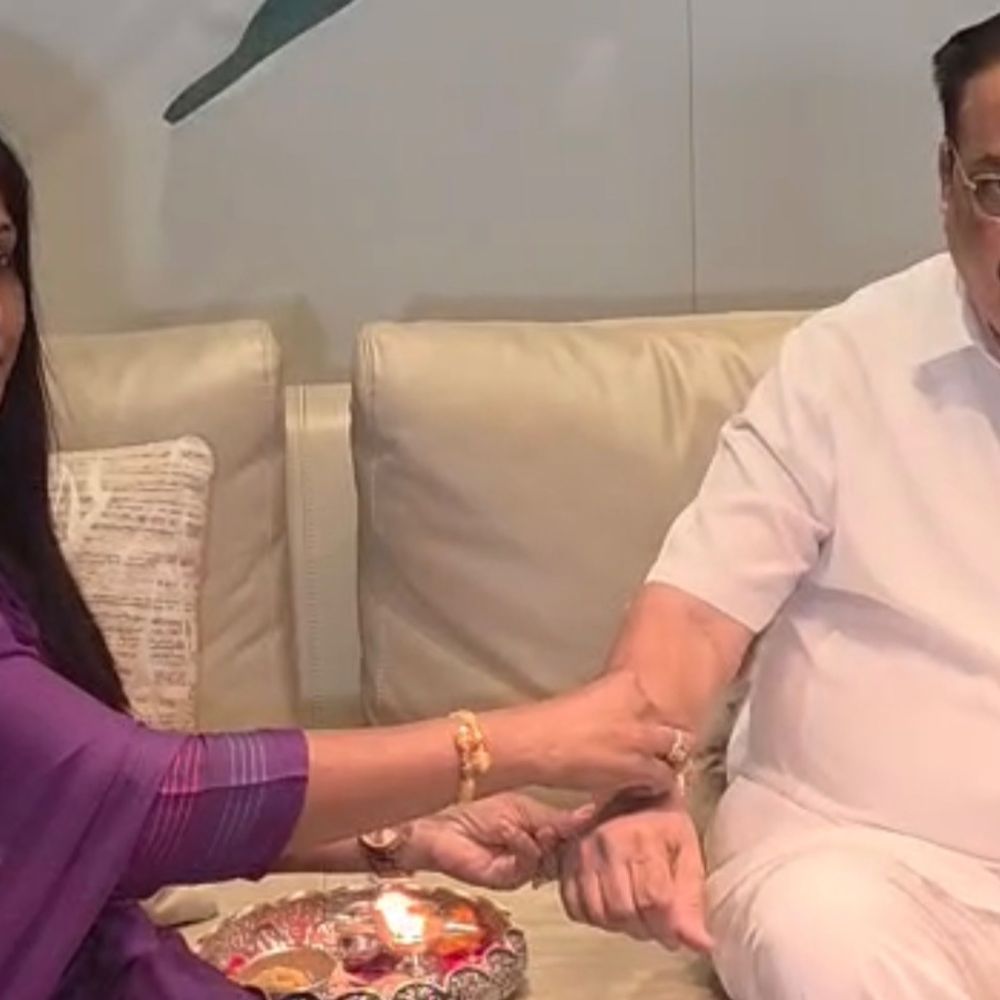 'બહેનની રક્ષાની જવાબદારી સ્વીકારવાનો પર્વ':કેન્દ્રીય મંત્રી CR પાટીલે દેશવાસીઓને રક્ષાબંધનની હાર્દિક શુભકામનાઓ પાઠવી