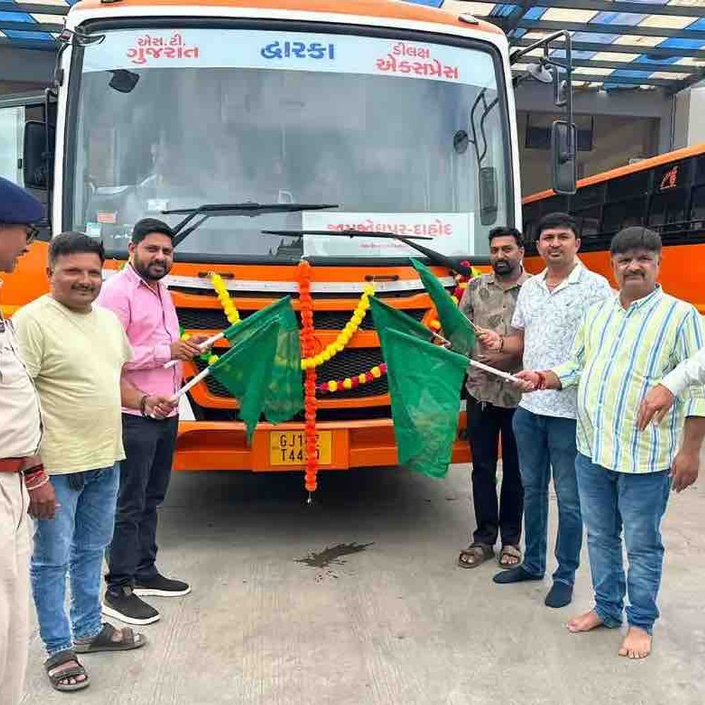 જામજોધપુર-દાહોદ રૂટ પર નવી GSRTC બસ સેવા શરૂ:મુસાફરોને મળશે વધુ આરામદાયક અને સુવિધાજનક મુસાફરીનો લાભ