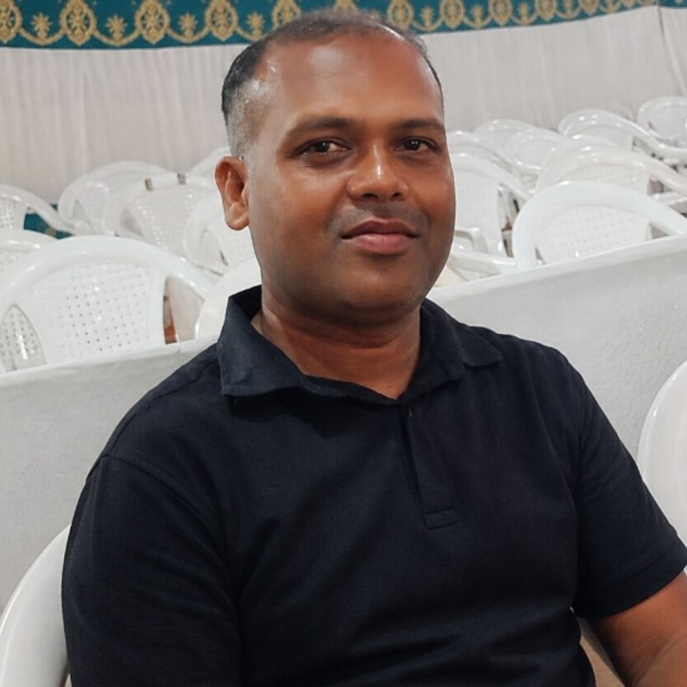 હું સુસાઈડ કરું છું:પિતરાઈ ભાઈને તલાટીએ વીડિયો કોલ કરી ગળાફાંસો ખાધો, કાલોલના ભદ્રોલીમાં 10 વર્ષથી નોકરી કરતો હતો