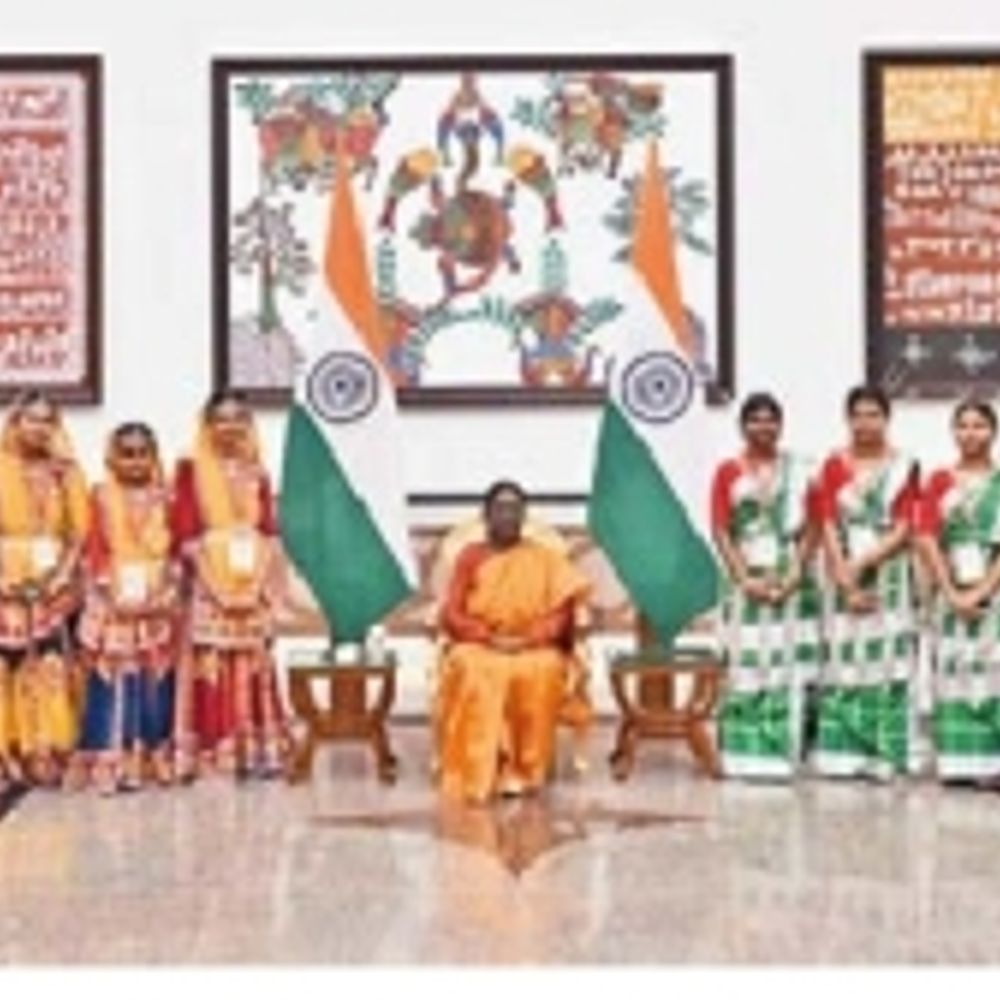 રાષ્ટ્રપતિ ભવનમાં રક્ષાબંધનની ઉજવણીમાં સામેલ થયેલી ભાવનગરની જેન્સી ડાંગર