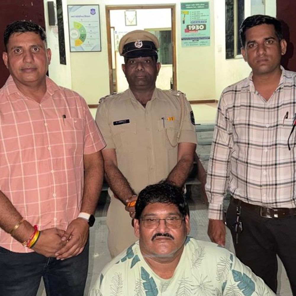 ગાંધીનગર ઇસનપુર પાસે હિટ એન્ડ રન:ફ્રૂટની લારીવાળા વૃદ્ધને કચડી વાહનચાલક ફરાર, સારવાર દરમિયાન મોત