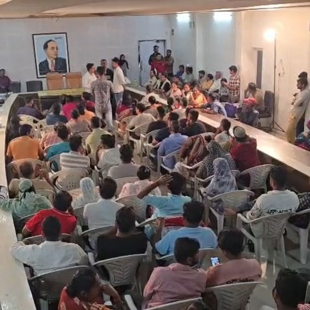 ભરૂચમાં જન્માષ્ટમી મેળાના પ્લોટની હરાજી:105 પ્લોટ માટે વેપારીઓમાં ભારે ઉત્સાહ, દૈનિક ₹190થી 1824 ભાડું