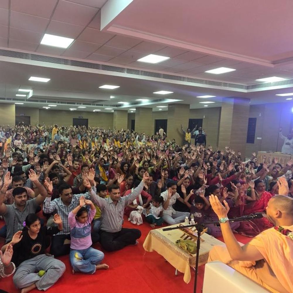 ઇસ્કોન ભાડજ દ્વારા 6 શહેરોમાં જન્માષ્ટમી ઉજવાઈ:“સ્વાગતમ્ કૃષ્ણ 2026” હેઠળ આધ્યાત્મિક-સાંસ્કૃતિક કાર્યક્રમો યોજાયા
