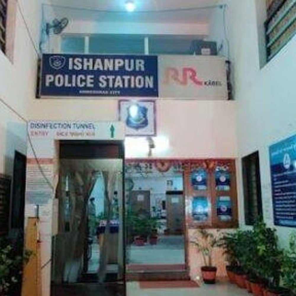 ટ્રાફિક ઇ ચલણના નામે ઠગાઈ:ટ્રાફિક મેમો ભરવાની લિંક મોકલી સાયબર ઠગોએ બે વેપારીના રૂ.6.79 લાખ સેરવી લીધા