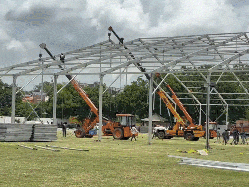 વડોદરાની MSU કેમ્પસમાં PM મોદીના કાર્યક્રમનો વિરોધ