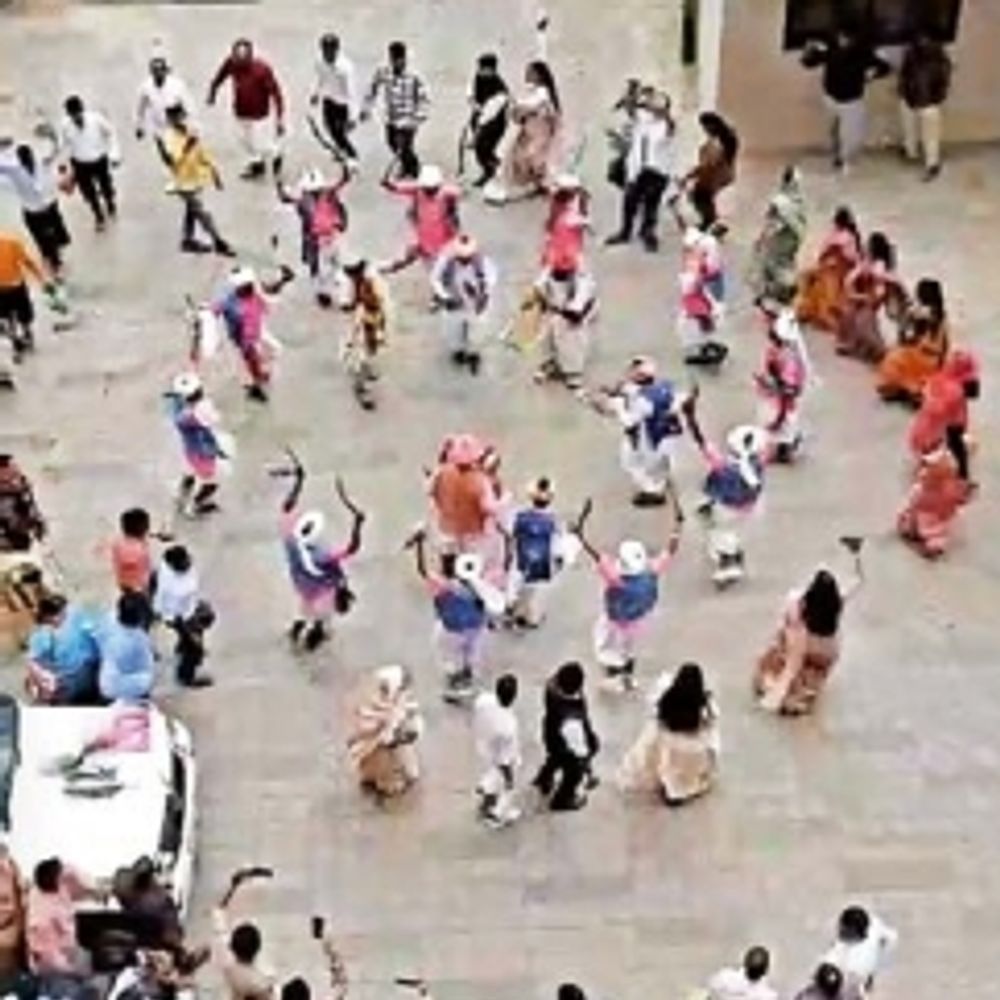 ASI નિવૃત્ત થતાં વતનથી 250થી વધુ લોકો લેવા આવ્યા