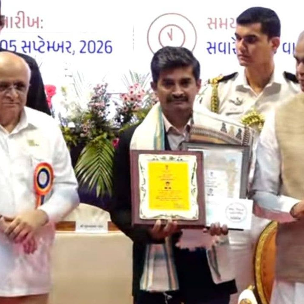 રાણપુરના ખસ માધ્યમિક શાળાના આચાર્ય વનરાજસિંહ ચાવડા