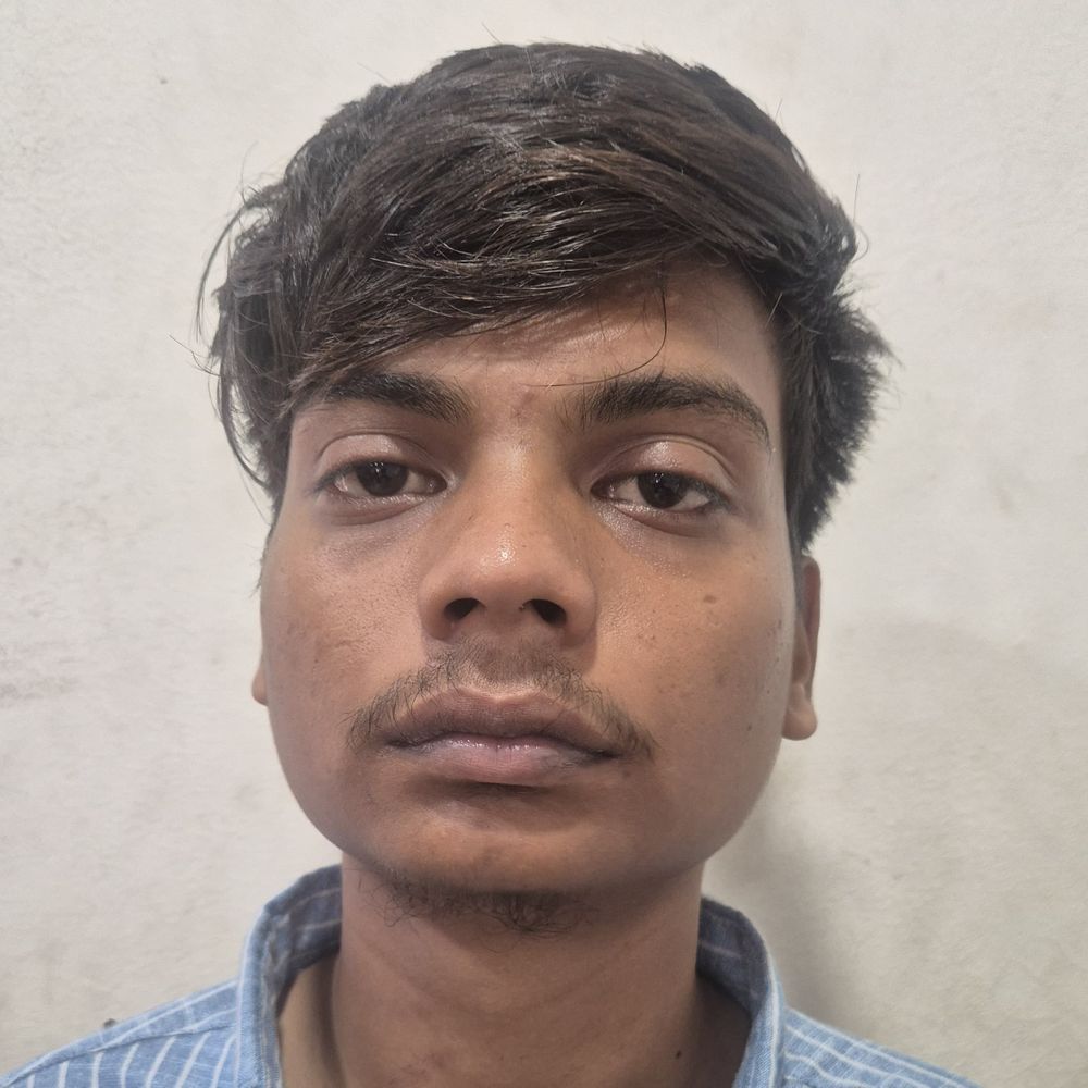 લગ્નની લાલચ આપી 17 વર્ષની સગીરાનું અપહરણ કરી દુષ્કર્મ:સગીરામા પરિવારજનોને ધમકાવનાર પિતા-પુત્રની કપુરાઈ પોલીસે ધરપકડ કરી