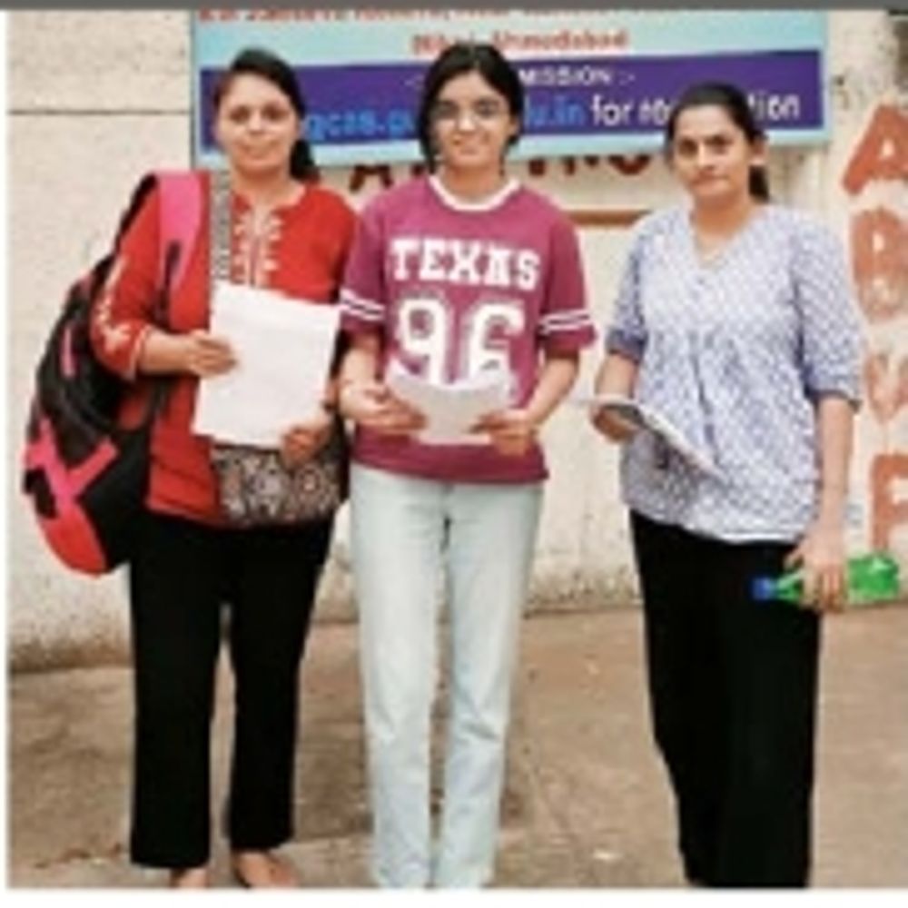 25 સેન્ટરો પર યોજાઈ ક્લાસ-2 એડમિનિસ્ટ્રેટિવ ઓફિસર પરીક્ષા