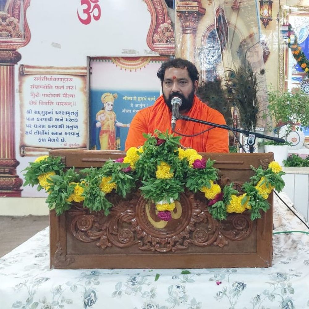 વલસાડના આસારામજી આશ્રમમાં શ્રાવણના છેલ્લા સોમવારે ભક્તિમય માહોલ