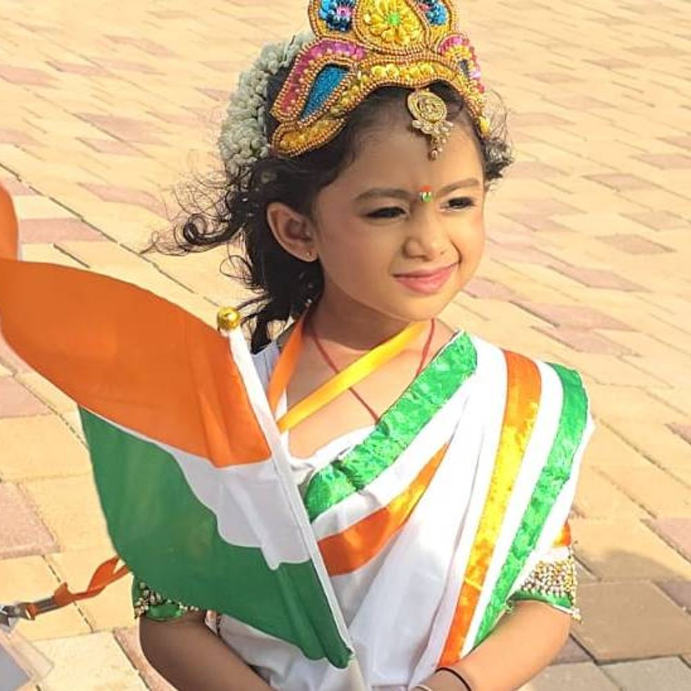 બાળકી બોલી-'GEN-Z નહીં દુર્ગા છું', PMએ કહ્યું-ભારતની રક્ષા કરજો:મોદીએ નવસારીમાં ‘નમો કમલમ્’નું લોકાર્પણ કર્યું, 40 હજાર સ્ક્વેર મીટરમાં ફેલાયેલું, જુઓ અંદરનો નજારો
