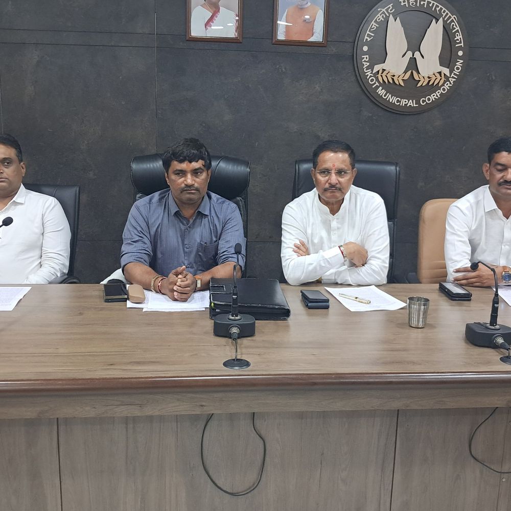લાયન સફારી પાર્કનો વધારાનો 8 કરોડનો ખર્ચ નામંજૂર:મનપાનાં અધિકારીઓને 10,000 મીટર જગ્યા કેમ ધ્યાન બહાર રહી? 'હર ઘર તિરંગા'નો 9 લાખનો ખર્ચ પરત