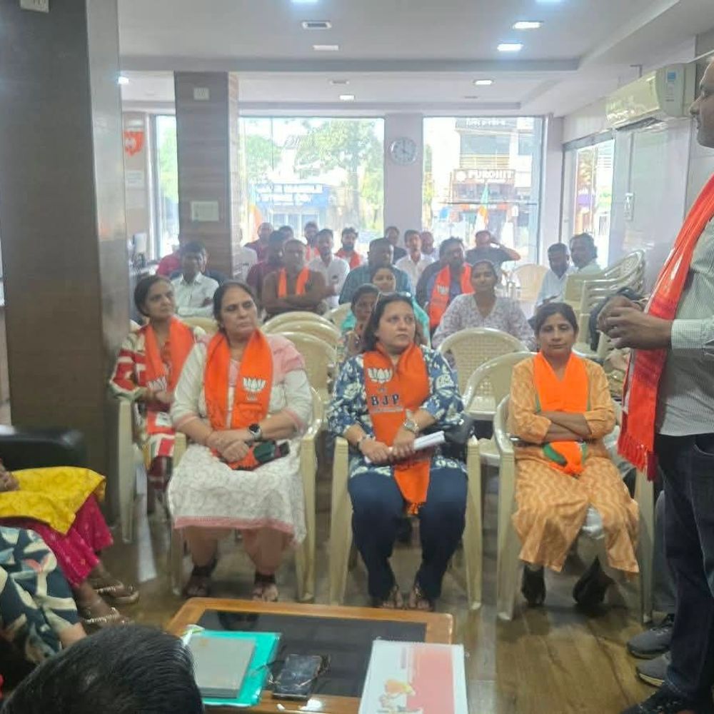 વલસાડમાં સેવા સંકલ્પ અભિયાન-2026ની કાર્યશાળા યોજાઈ:પીએમ મોદીના જન્મદિવસ નિમિત્તે '25 વર્ષ સેવા અને સમર્પણ' અંતર્ગત આયોજન