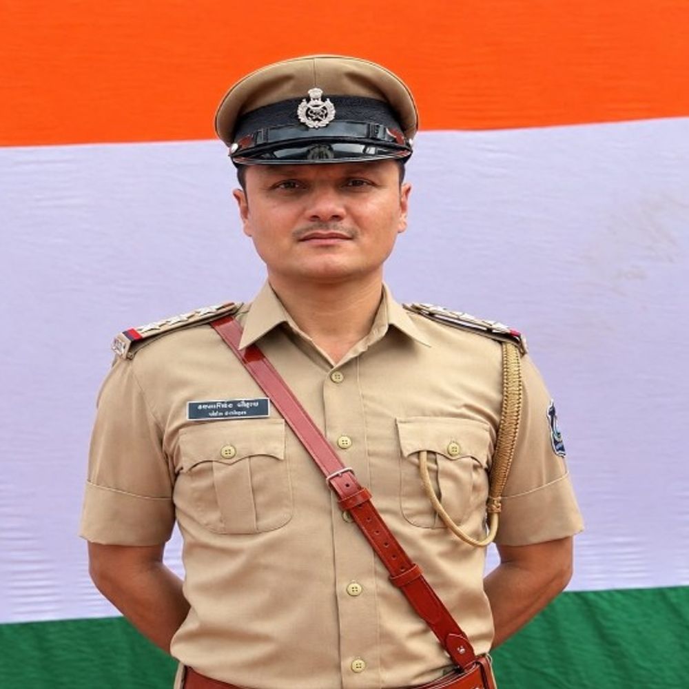 ભાવનગર જિલ્લામાં 7 PI-PSIની આંતરિક બદલી:લઠ્ઠાકાંડમાં LCB પીઆઇને સસ્પેન્ડ કરતાં તેમની ખાલી જગ્યાએ બોરતળાવના PIને ચાર્જ સોંપાયો, SP નિતેશ પાંડેયનો આદેશ