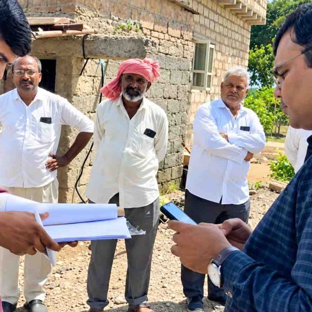 પીપરટોડામાં ખેતરના પાણી નિકાલ વિવાદ:લાલપુર મામલતદાર કોર્ટના દાવામાં અધિકારીઓએ સ્થળ તપાસ કરી, જરૂરી નોંધ લીધી