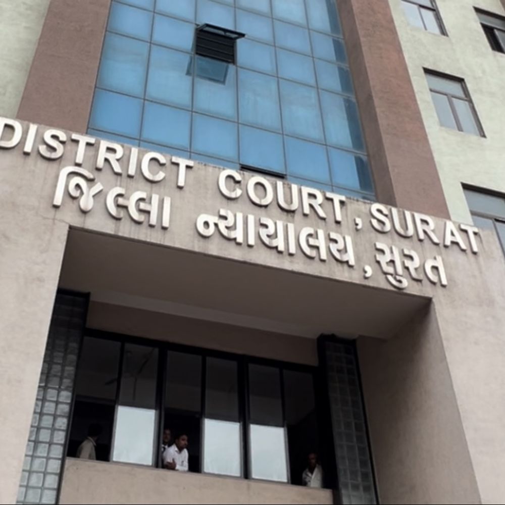 ગાંધીબાગ ડ્રગ્સ કેસ, સલાબતપુરાની મહિલાને 10 વર્ષની કેદ:1.96 લાખના મેફેડ્રોન સાથે ઝડપાઈ હતી, મુંબઈનો પેડલર પુરાવાના અભાવે મુક્ત