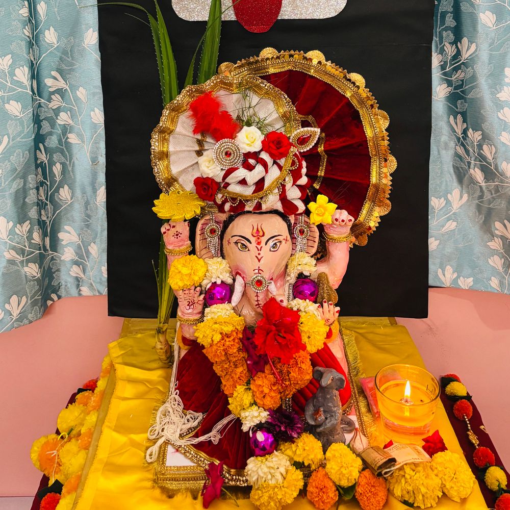 અટારના ત્રણ બાળમિત્રોએ ઘરે જ માટીમાંથી શ્રીજીની પ્રતિમા બનાવી:કેમિકલયુક્ત મૂર્તિઓ ટાળી, પર્યાવરણ સુરક્ષાનો ઉત્તમ સંદેશ આપ્યો