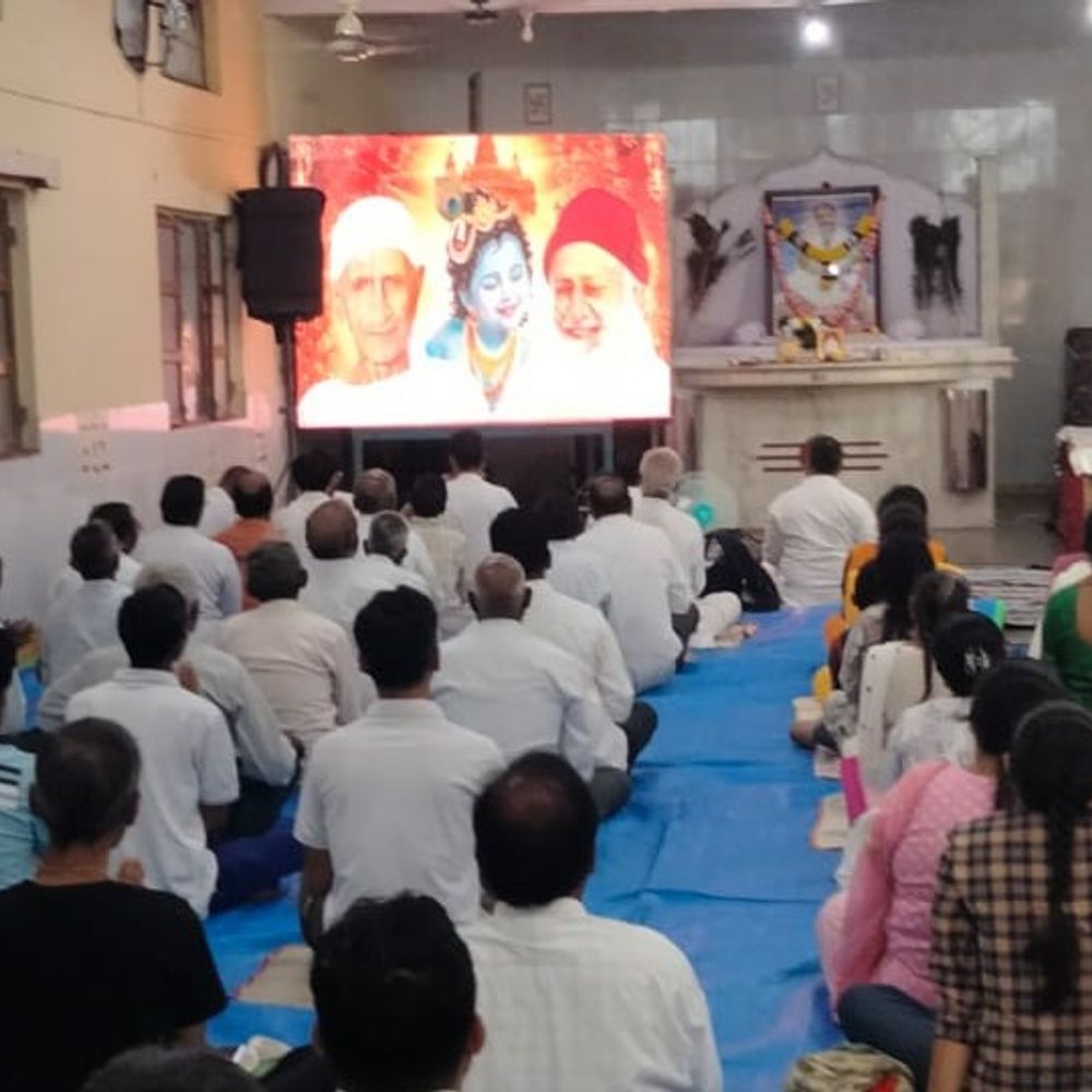વલસાડ આશ્રમમાં ગીતા-ભાગવતમ સત્સંગનું સમાપન